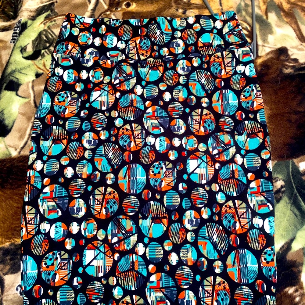 Lularoe Cassie skirt